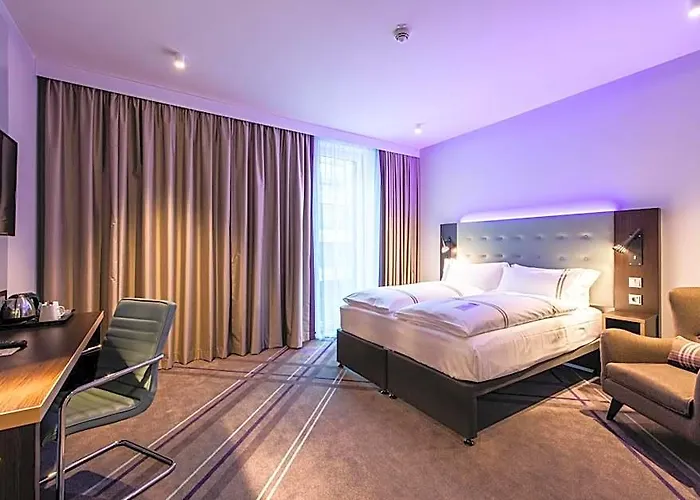 Hotel Premier St. Pauli 3*
